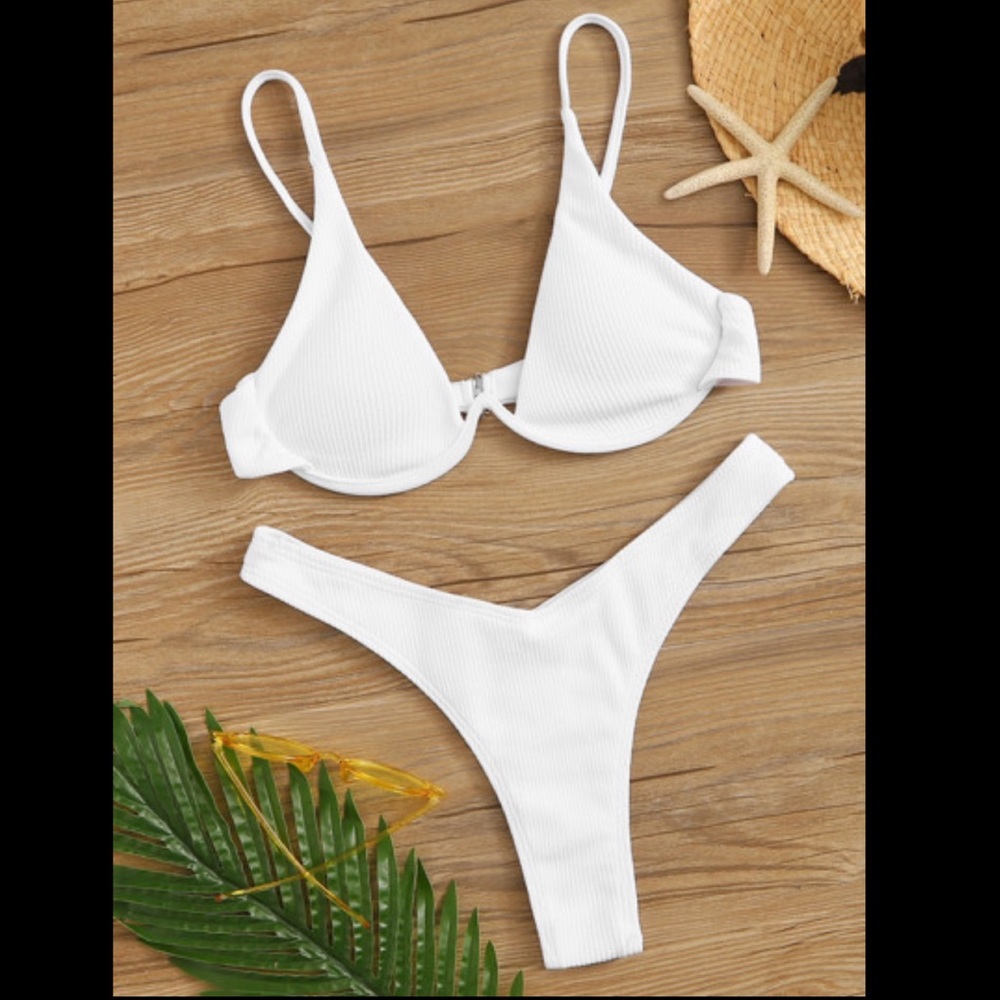 SOLD ON FB Rib-nit Underwire High-cut Bikini